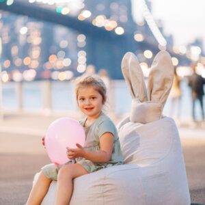 Uszata pufa siedzisko z oparciem Funny Bunny – Szara