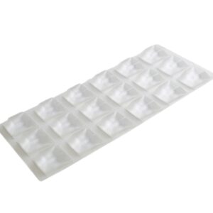 Odbojnik silikonowy 20,5 x 20,5 x 7,5 mm do drzwiczek