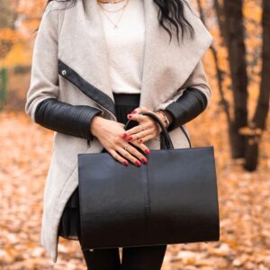 Skórzana damska aktówka DAN-A T19 czarna